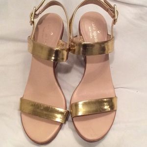 KATE SPADE WADGES SIZE 7.5